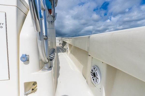 43ft SeaVee Yacht For Sale