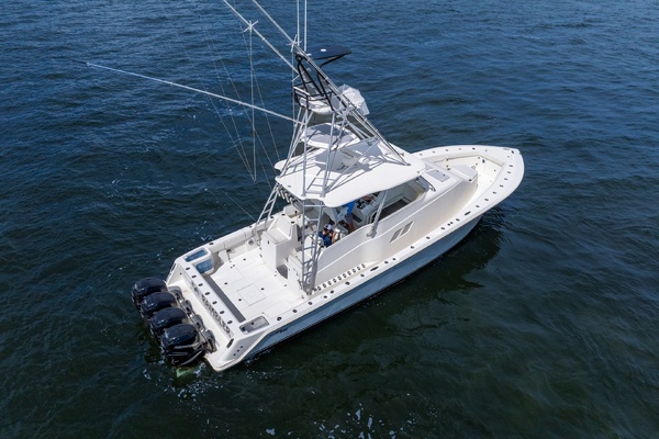 43ft SeaVee Yacht For Sale
