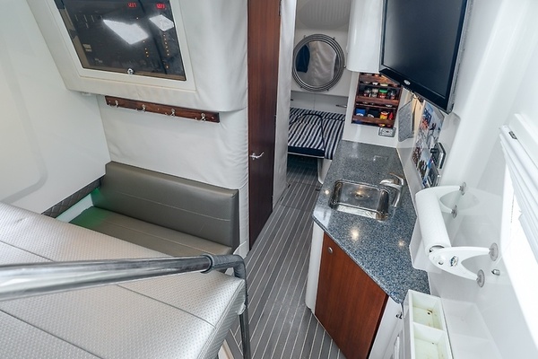 43ft SeaVee Yacht For Sale