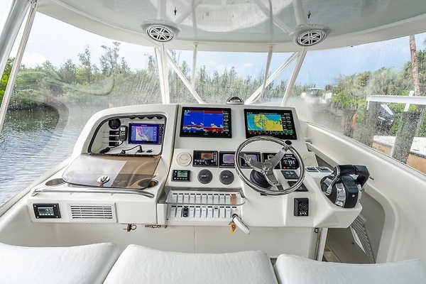 43ft SeaVee Yacht For Sale