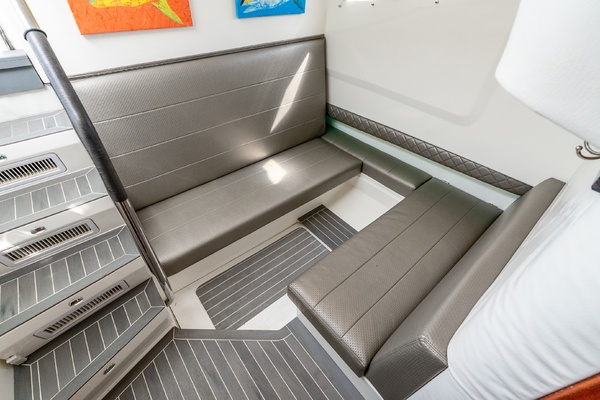 43ft SeaVee Yacht For Sale