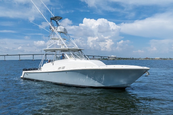 43ft SeaVee Yacht For Sale