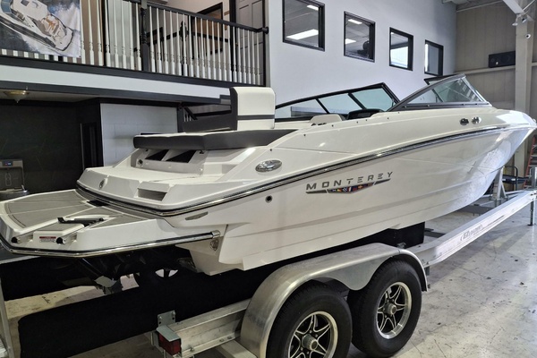 20ft Monterey Yacht For Sale