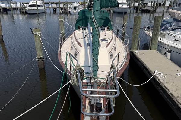 Beau 32ft Island Packet Yacht For Sale