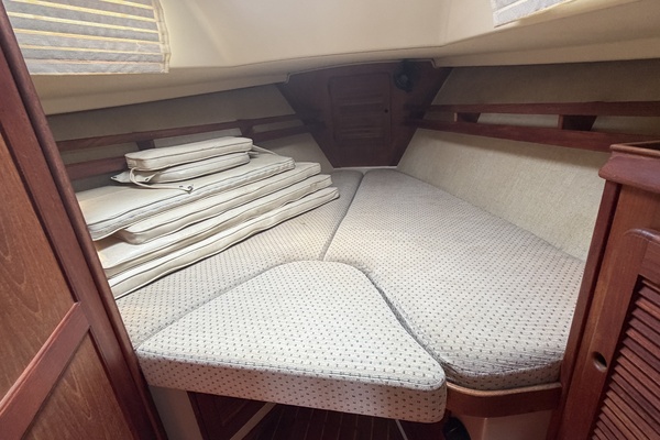 Beau 32ft Island Packet Yacht For Sale