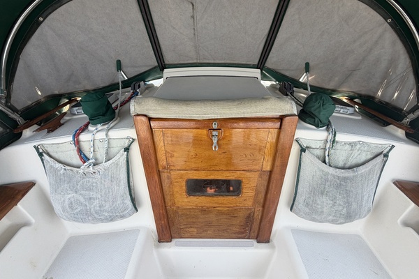 Beau 32ft Island Packet Yacht For Sale