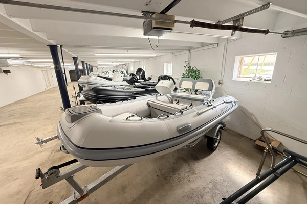 12-ft-Highfield-2027-Classic 360 PVC- Holland Michigan United States  yacht for sale