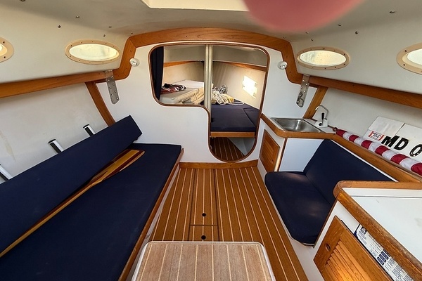 Coup De Foudre 28ft Alerion Yacht For Sale