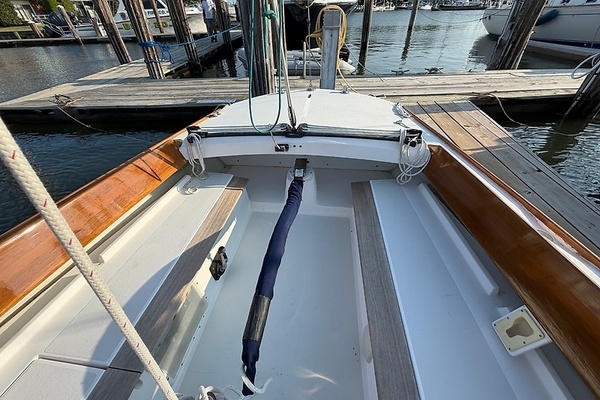 Coup De Foudre 28ft Alerion Yacht For Sale