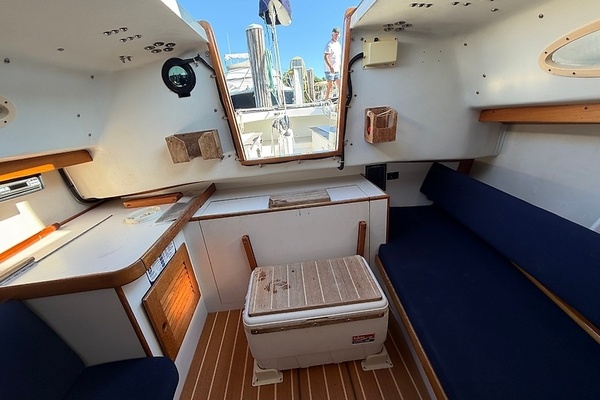 Coup De Foudre 28ft Alerion Yacht For Sale