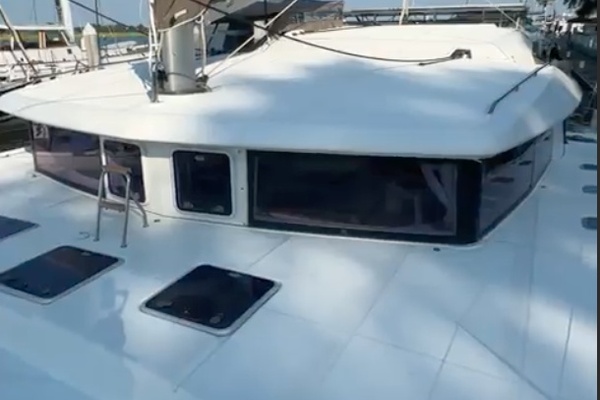 Wanderlust 41ft Lagoon Yacht For Sale