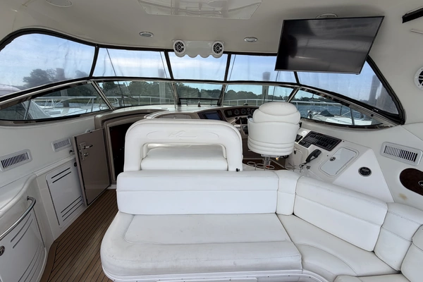 Sea Ray 510 Sundancer Yacht For Sale