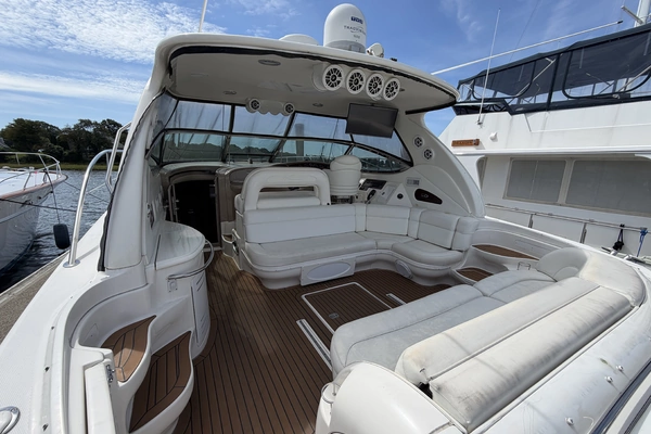 Sea Ray 510 Sundancer Yacht For Sale