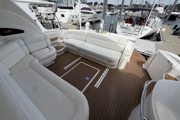 Sea Ray 510 Sundancer Yacht For Sale