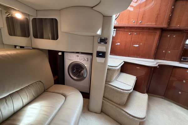 Sea Ray 510 Sundancer Yacht For Sale
