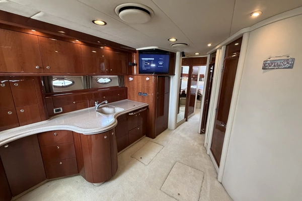 Sea Ray 510 Sundancer Yacht For Sale