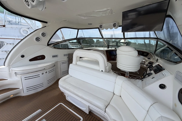 Sea Ray 510 Sundancer Yacht For Sale