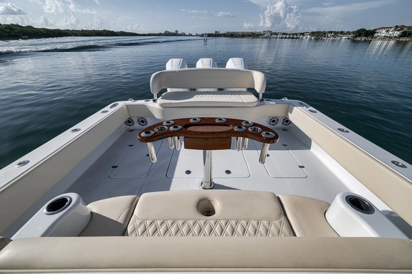 Conch 41 Yacht For Sale
