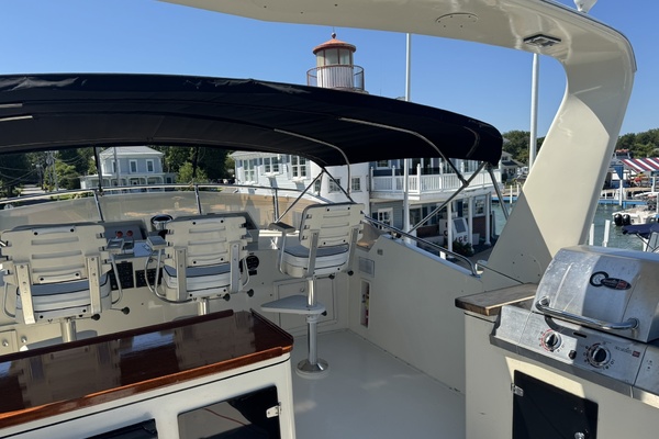 Resolute 63ft Hatteras Yacht For Sale
