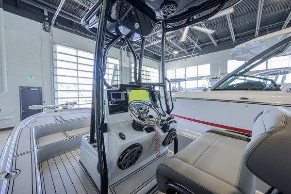 24ft Yellowfin Yacht For Sale