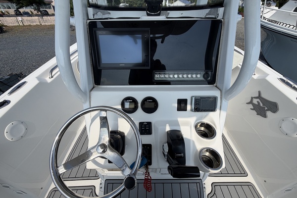23ft Tidewater Yacht For Sale