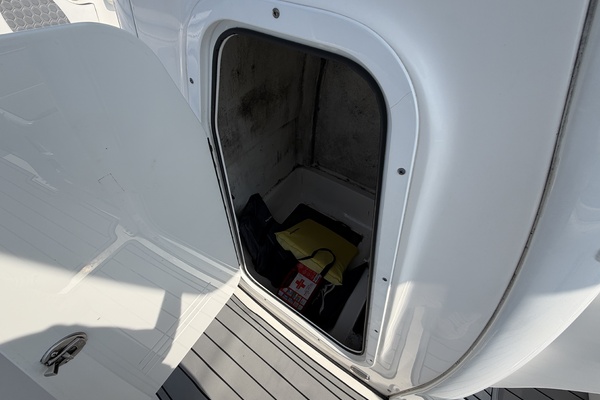 23ft Tidewater Yacht For Sale