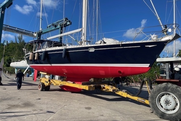 Zazu 50ft Jeanneau Yacht For Sale