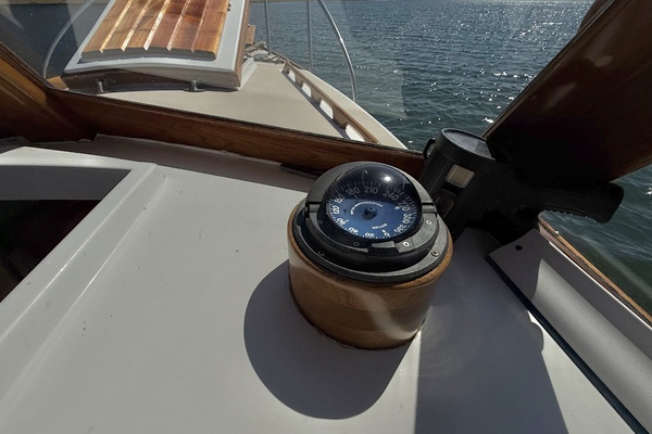 MARISOL 26ft Wasque Yacht For Sale