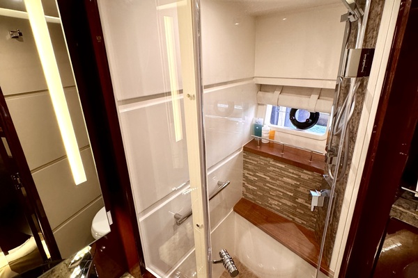 65ft Sea Ray Yacht For Sale