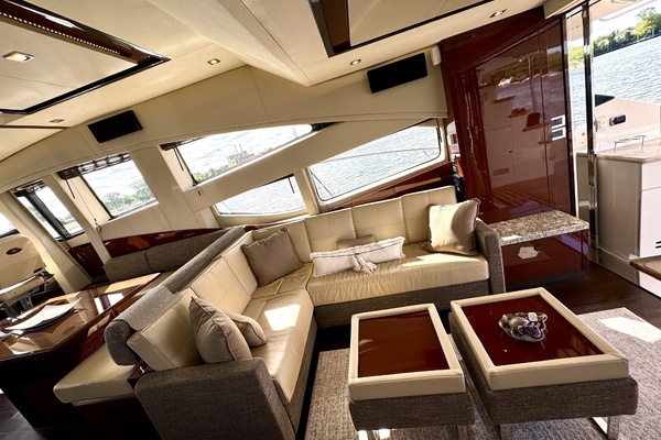 65ft Sea Ray Yacht For Sale
