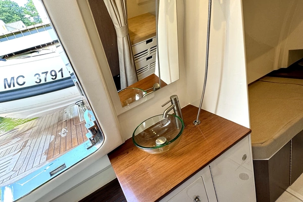 Sea Ray L650 Fly Yacht For Sale