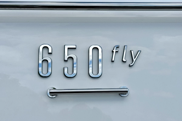 Sea Ray L650 Fly Yacht For Sale