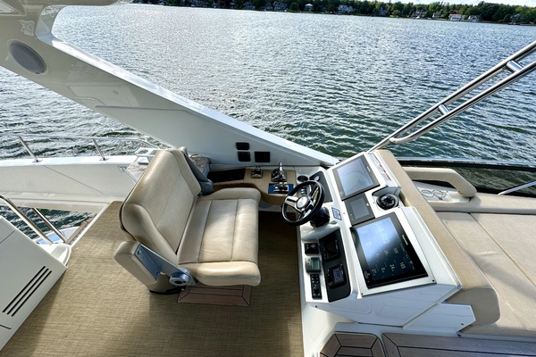 65ft Sea Ray Yacht For Sale