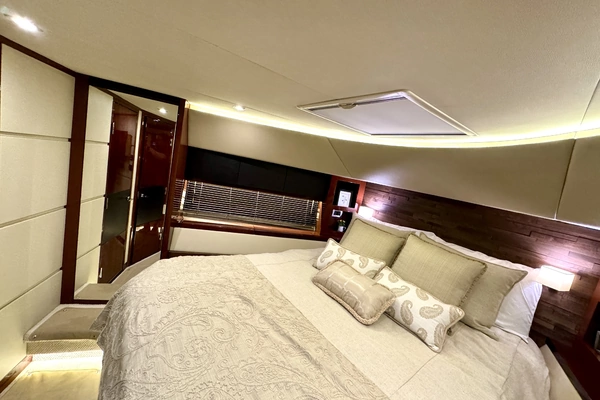 Sea Ray L650 Fly Yacht For Sale
