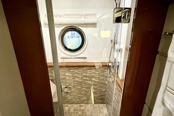 Sea Ray L650 Fly Yacht For Sale