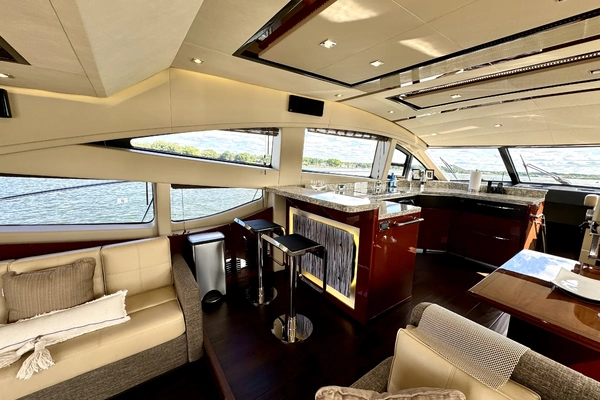 Sea Ray L650 Fly Yacht For Sale