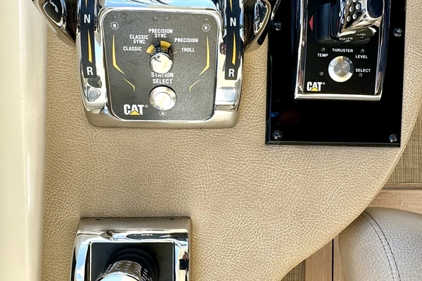 Sea Ray L650 Fly Yacht For Sale