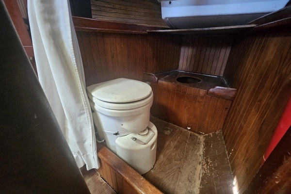 28ft Bristol Channel Cutter Yacht For Sale