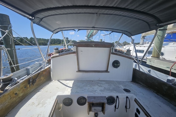 28ft Bristol Channel Cutter Yacht For Sale