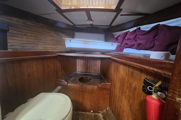 28ft Bristol Channel Cutter Yacht For Sale