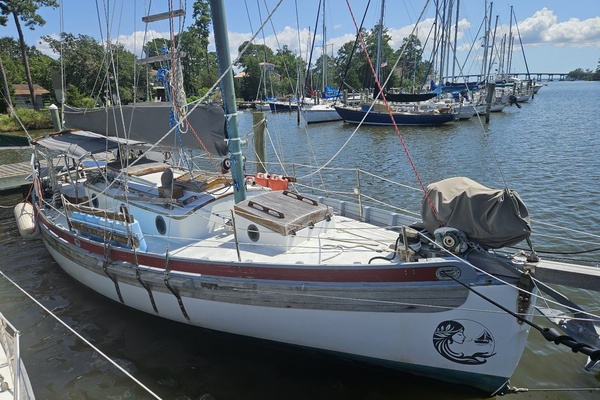 28ft Bristol Channel Cutter Yacht For Sale