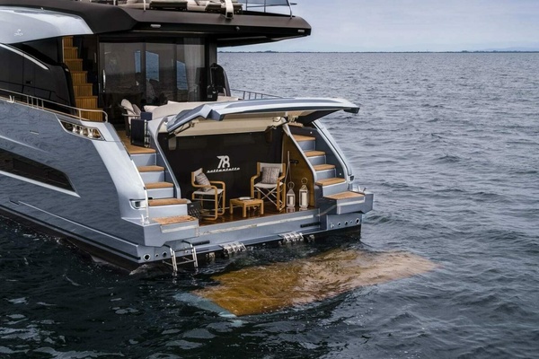 78ft Cranchi Yacht For Sale