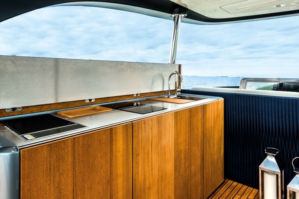 78ft Cranchi Yacht For Sale