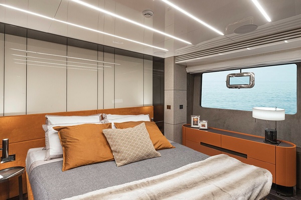 78ft Cranchi Yacht For Sale