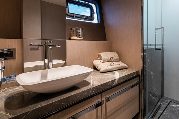 67ft Cranchi Yacht For Sale
