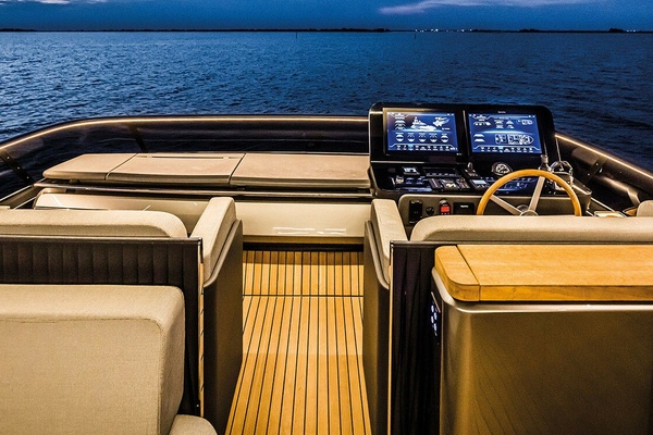 67ft Cranchi Yacht For Sale