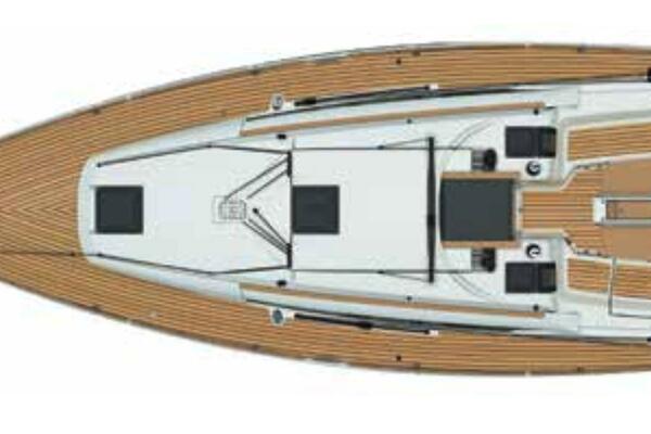 Layover 38ft Jeanneau Yacht For Sale