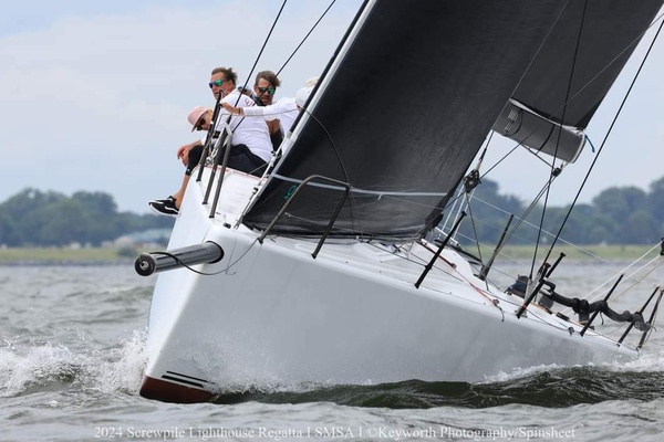 ENDORPHIN 39ft Premier Yacht For Sale