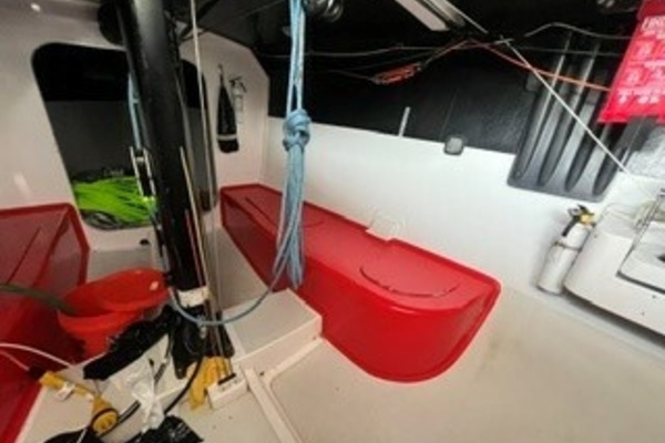 ENDORPHIN 39ft Premier Yacht For Sale