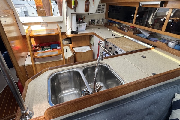 Stargate 36ft Catalina Yacht For Sale
